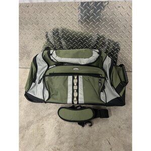 G.H. Bass & Co. Rolling Canvas Duffle Bag Luggage Large Duffel Bag Gym Travel